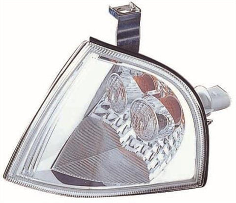 Skoda Octavia Estate 2001-2004 Indicator Lamp Clear Lens (Situated Next To Headlamp) Passenger Side L